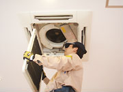 室内機の分解作業