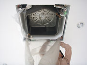 室内機のフィン洗浄作業